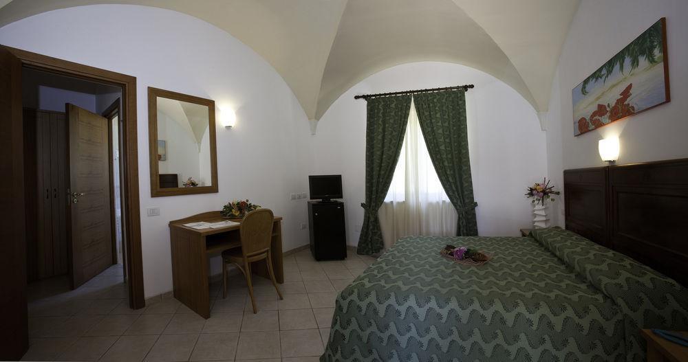 Dolmen Sport Resort Minervino di Lecce Exterior photo